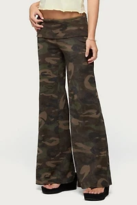 Edikted Lumielle Camo Wide Leg Foldover Pants