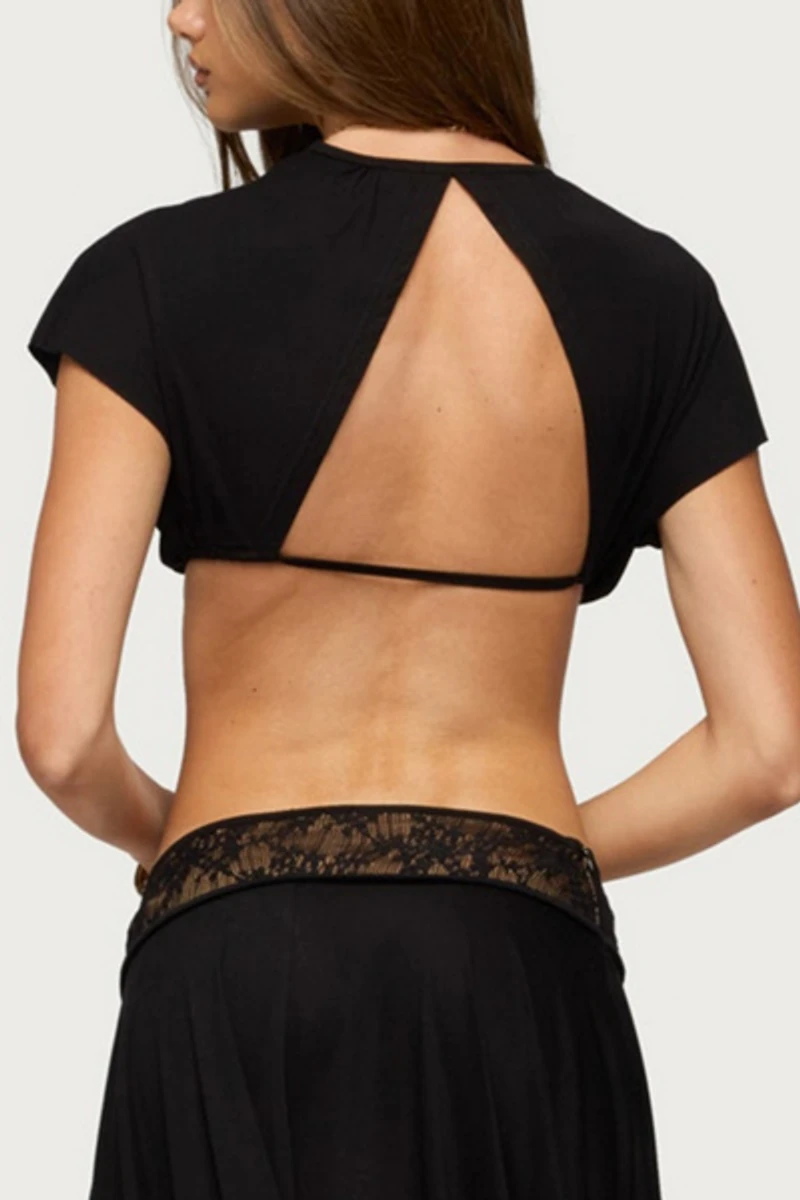 Edikted Kaylea Tie Front Backless Crop Top