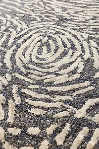 Atlas Swirl Hand-Tufted Rug
