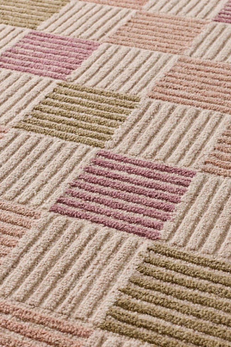 Lyra Checkered Hand-Tufted Wool Rug