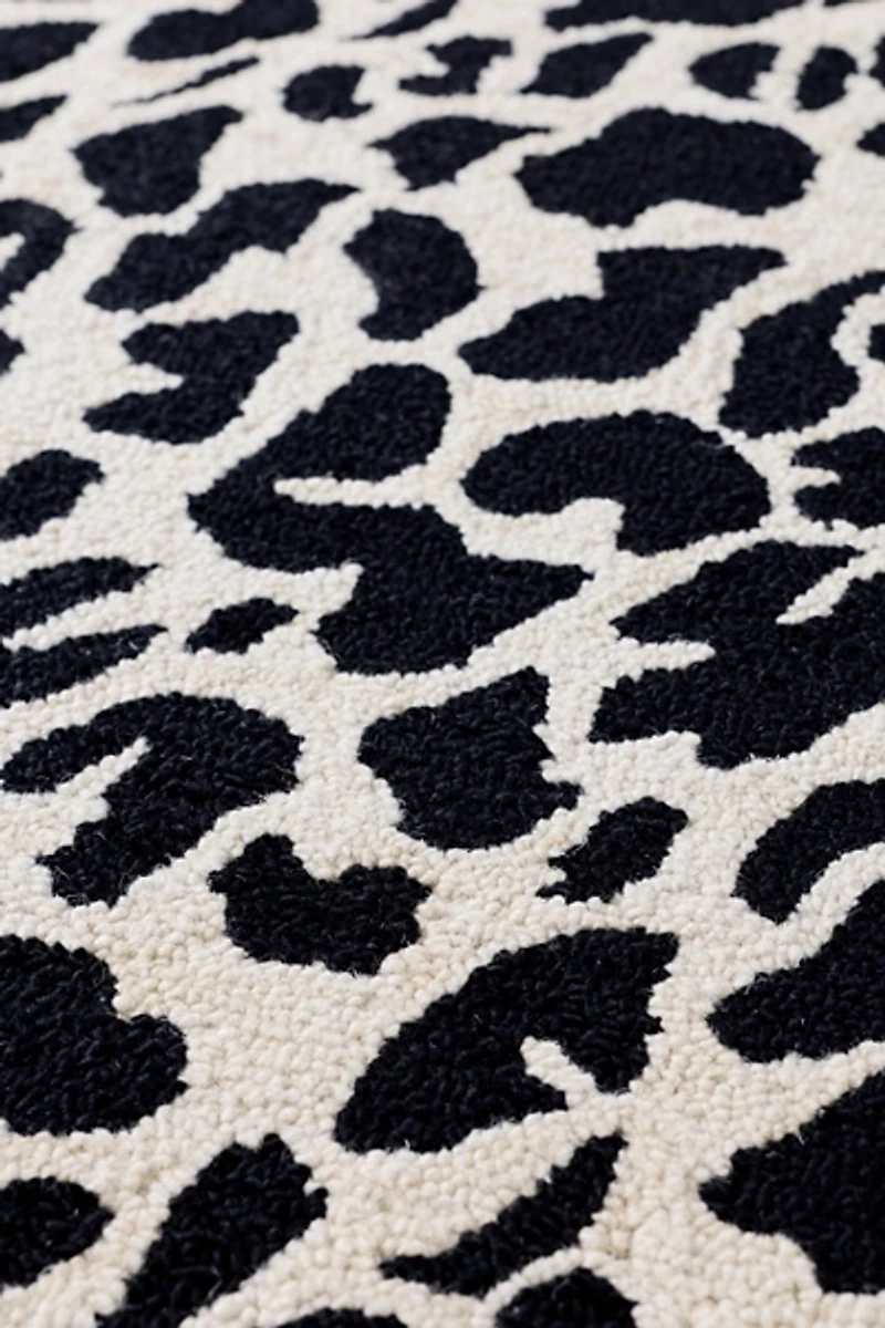 Lola Leopard Spotted Hooked Wool Rug