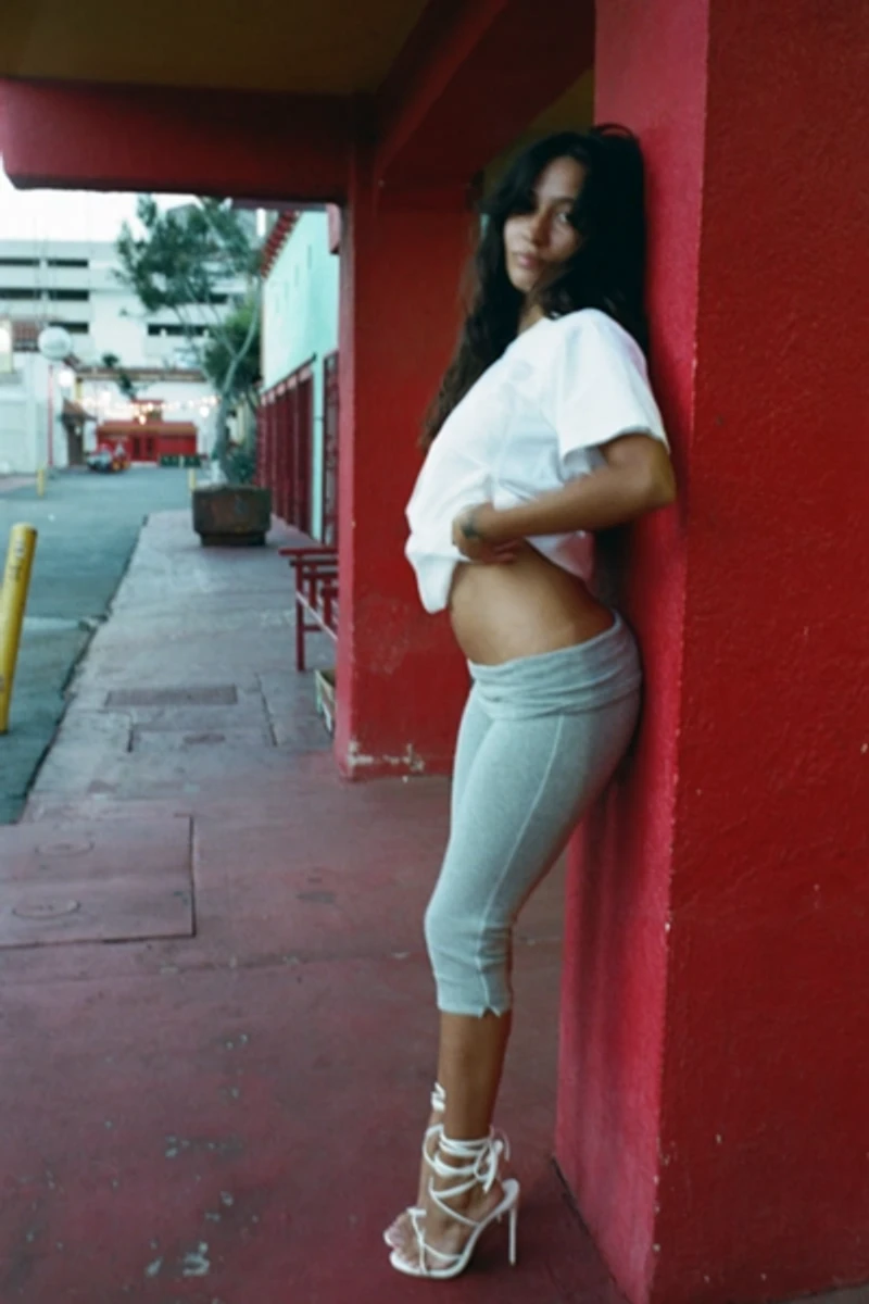 Staple & Hue Classic Capri