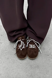 ALOHAS Tb.24 Suede Leather Sneakers