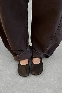 ALOHAS Naira Barefoot Vintage Effect Leather Ballet Flats