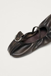 ALOHAS Naira Barefoot Vintage Effect Leather Ballet Flats