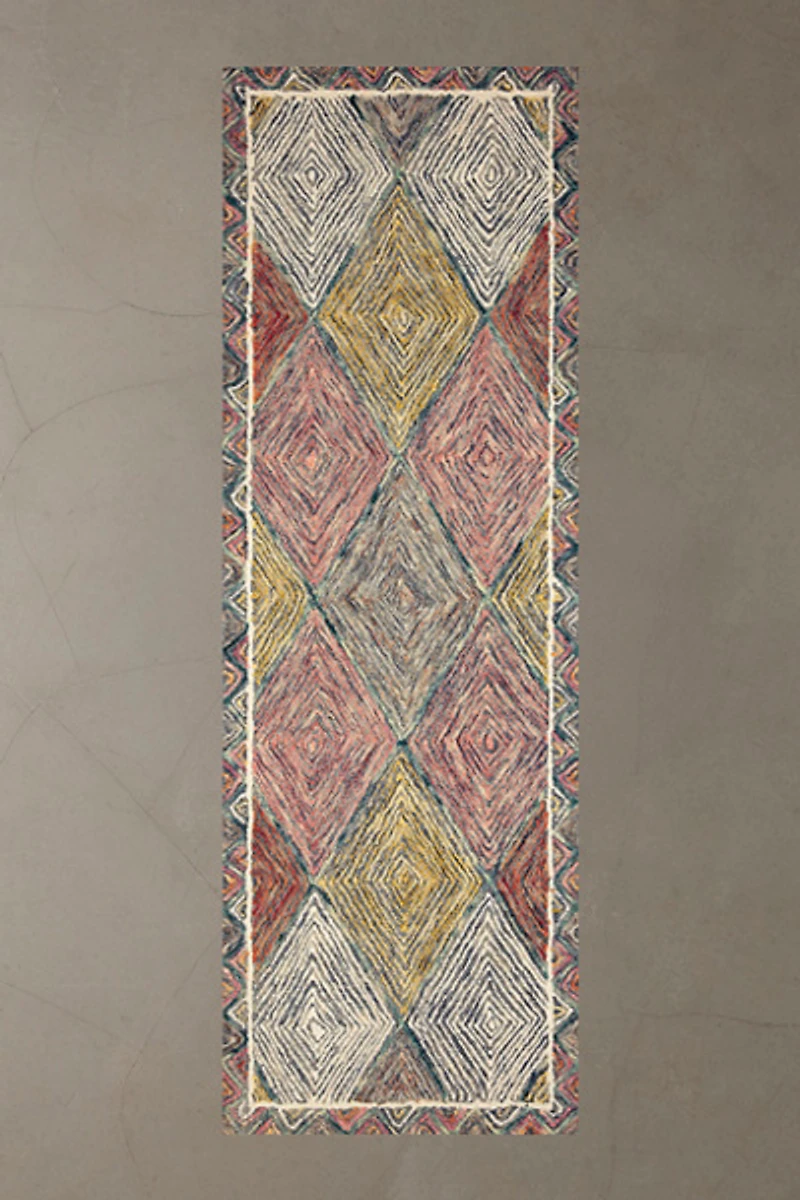 Kaine Diamond Hooked Wool Rug