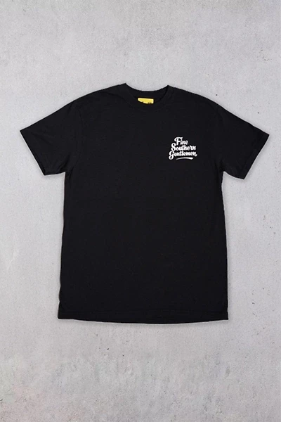 Feels So Good Ain't No Country Club Tee