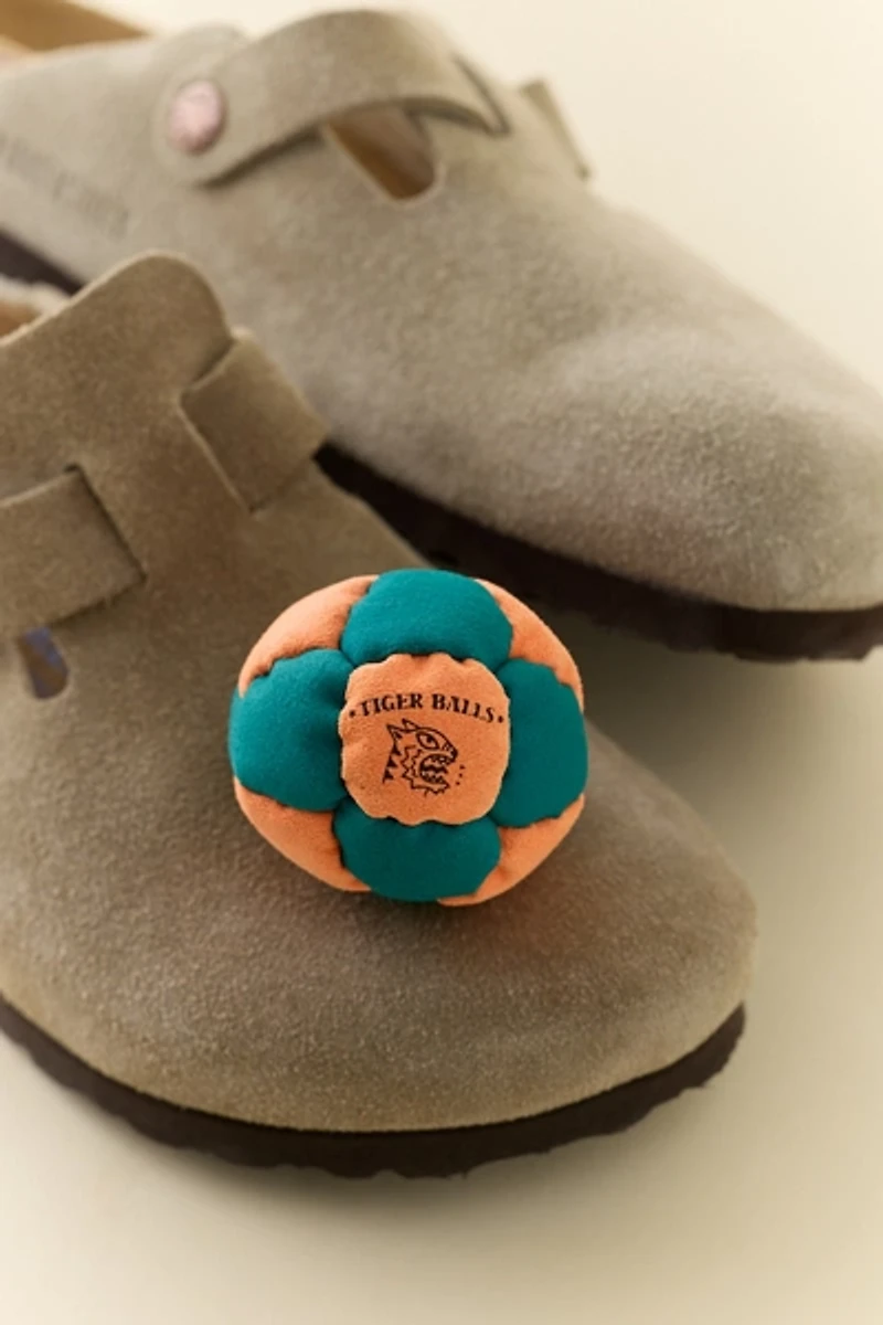 Tiger Balls Cosmo 14-Panel Footbag
