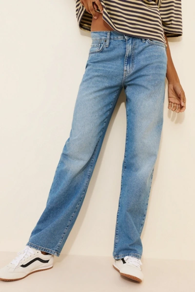 BDG Olive Stovepipe Mid-Rise Jean