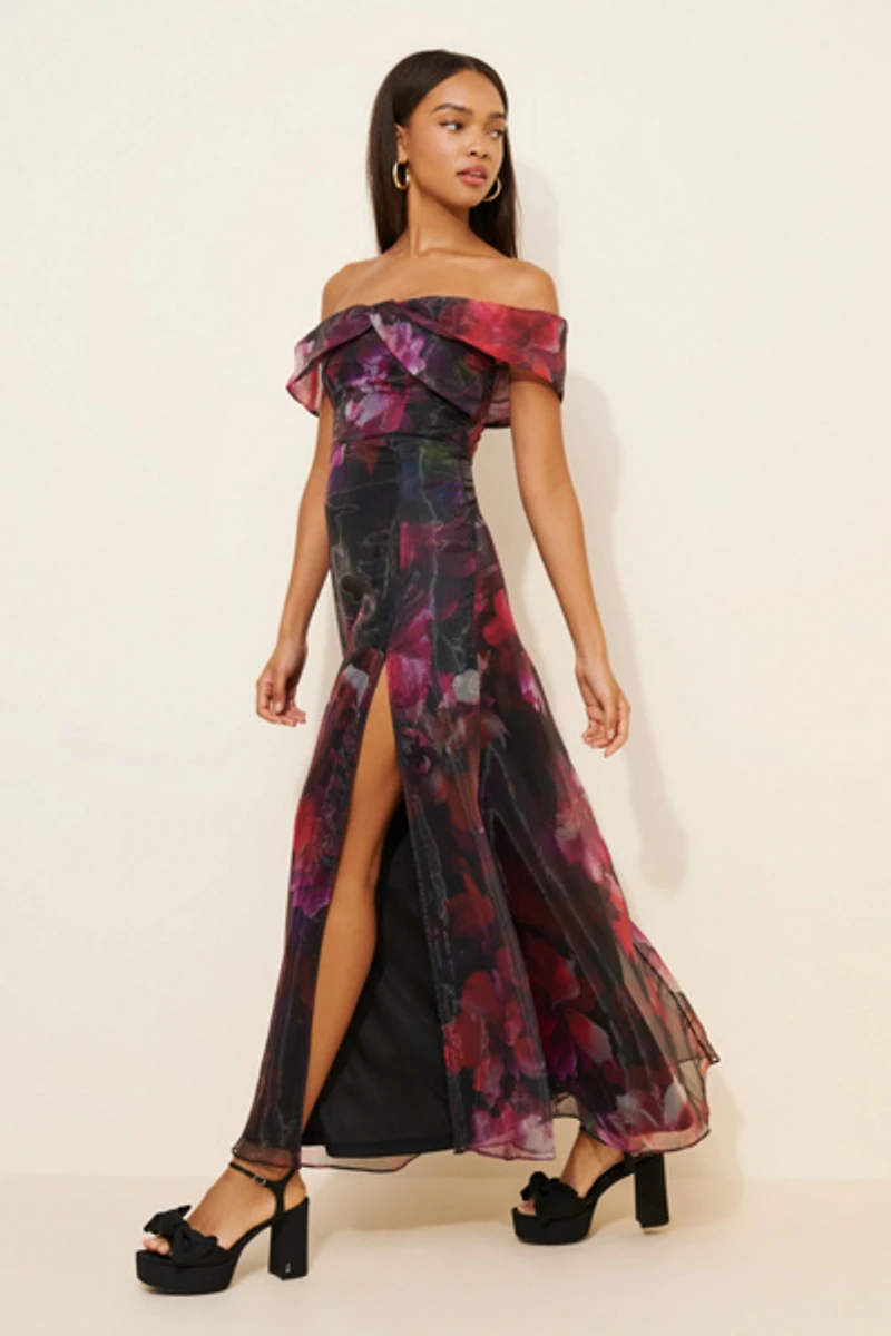 Lulu's Rafferty Off-The-Shoulder Maxi Dress