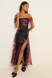 Lulu's Rafferty Off-The-Shoulder Maxi Dress