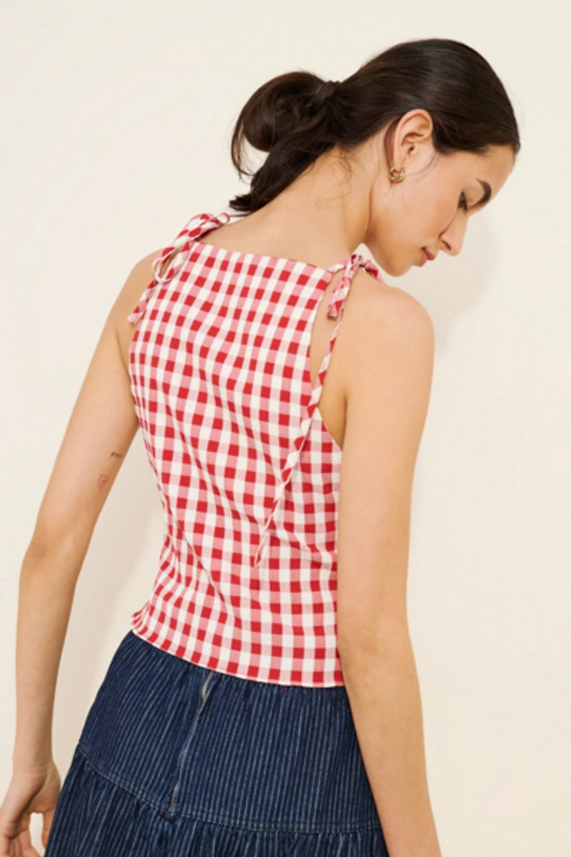 Lisa Says Gah Sleeveless Lucy Top