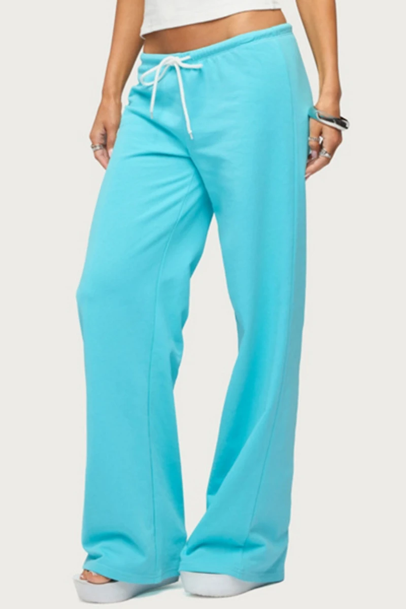 Edikted Callista Straight Leg Sweatpants