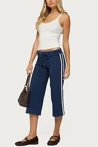 Edikted Zanele Side Stripe Capri Sweatpants