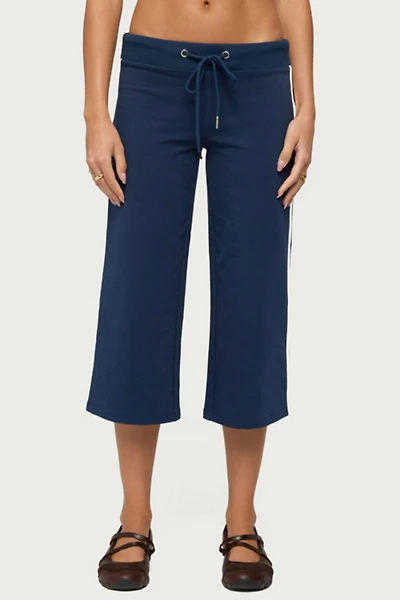 Edikted Zanele Side Stripe Capri Sweatpants