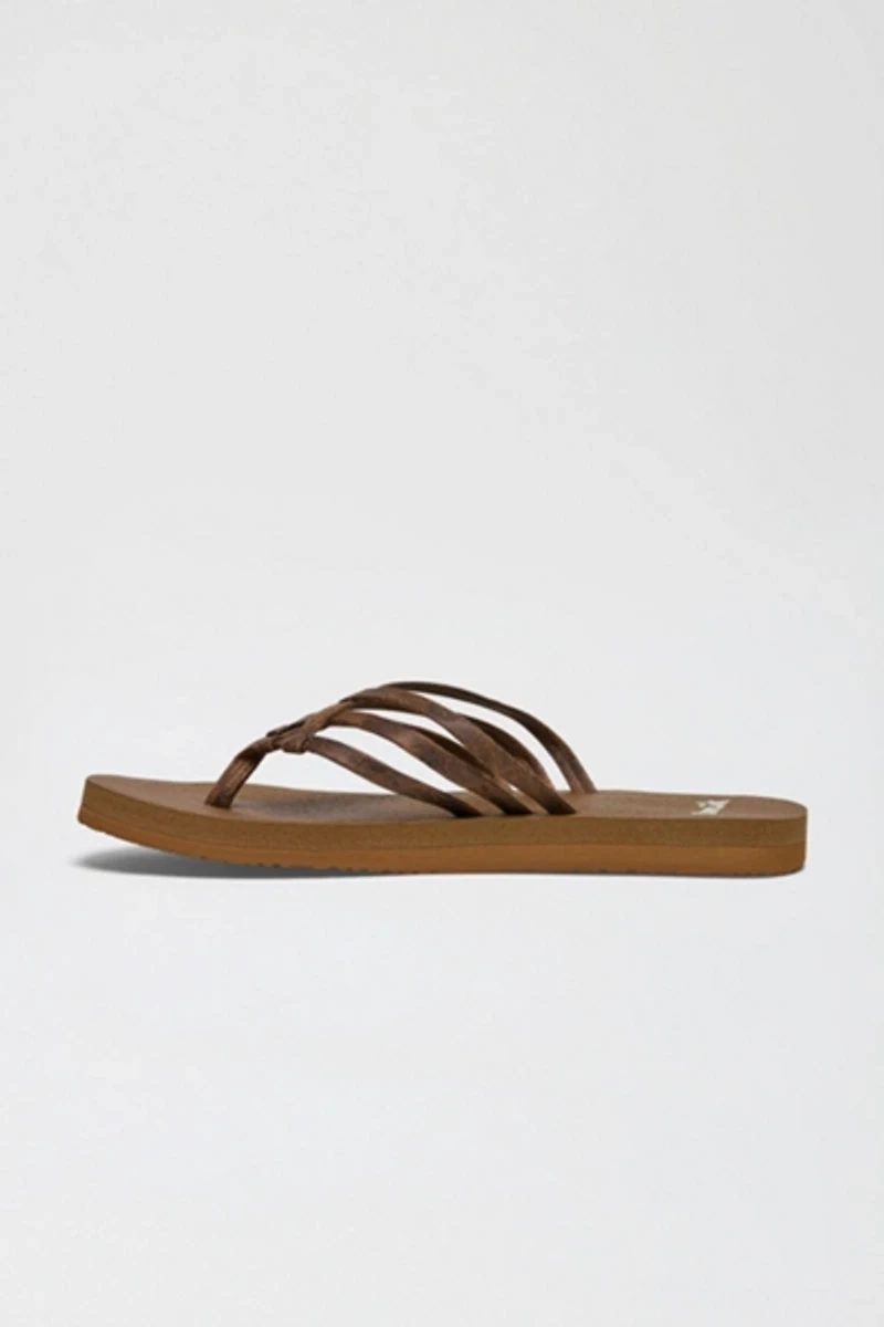 Sanuk Yoga Sandy Distressed Novelty Sandals