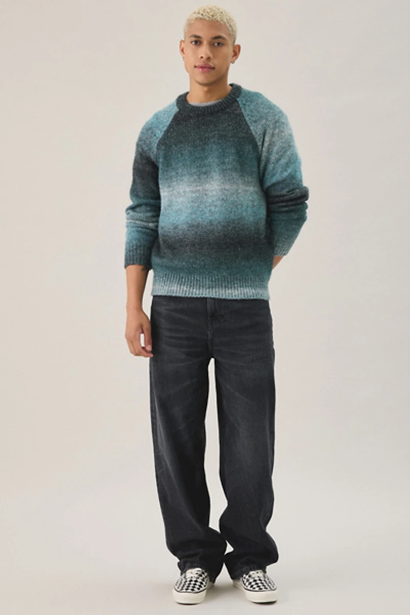 Les Deux Gradient Raglan Crewneck Sweater