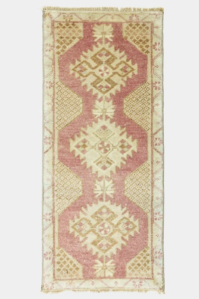 Vintage Turkish Mini Rug No. 745