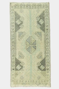 Vintage Turkish Mini Rug No. 750