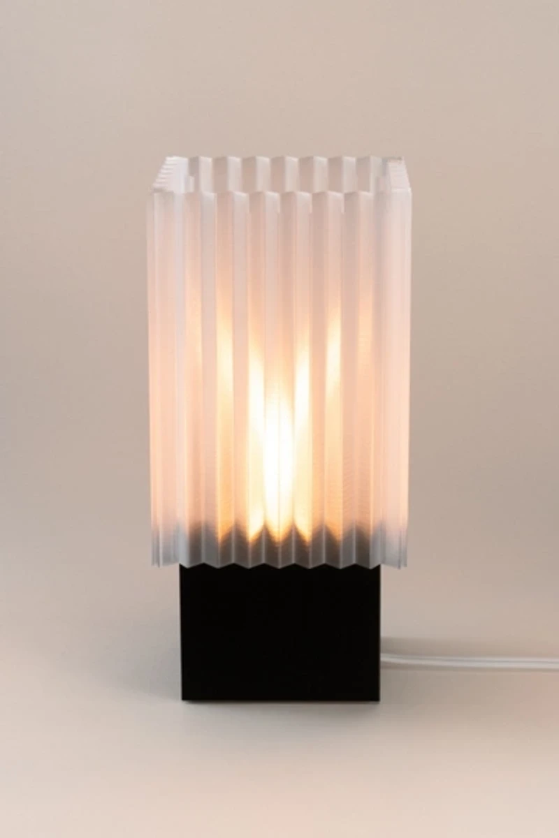 Honey & Ivy Verse Table Lamp