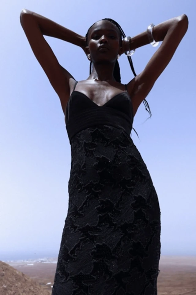 vintage victorian bridesmaid dresses White Modest Lace Wedding Dress Color:Lemon Drop voluminous sleeve IKEA NORDKISA BAMBOO DRESSING Featuring luxurious satin and