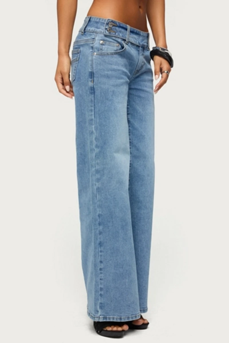 Edikted Dale Low Rise Straight Leg Stretchy Jeans
