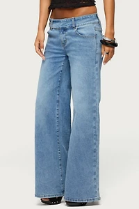 Edikted Dale Low Rise Straight Leg Stretchy Jeans