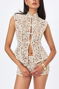 Miss Circle Rosetta Cotton Crochet Mandarin Collar Top