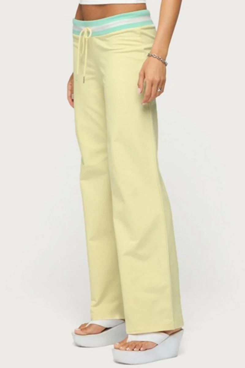 Edikted Clioh Contrast Waist Sweatpants