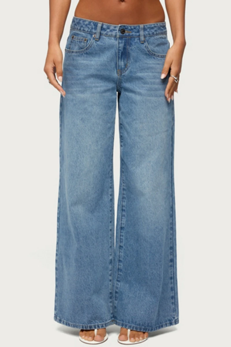 Edikted Uk Cutie Low Rise Baggy Jeans