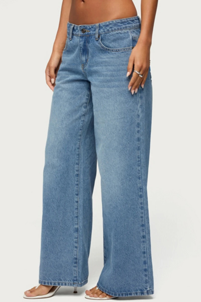 Edikted Uk Cutie Low Rise Baggy Jeans