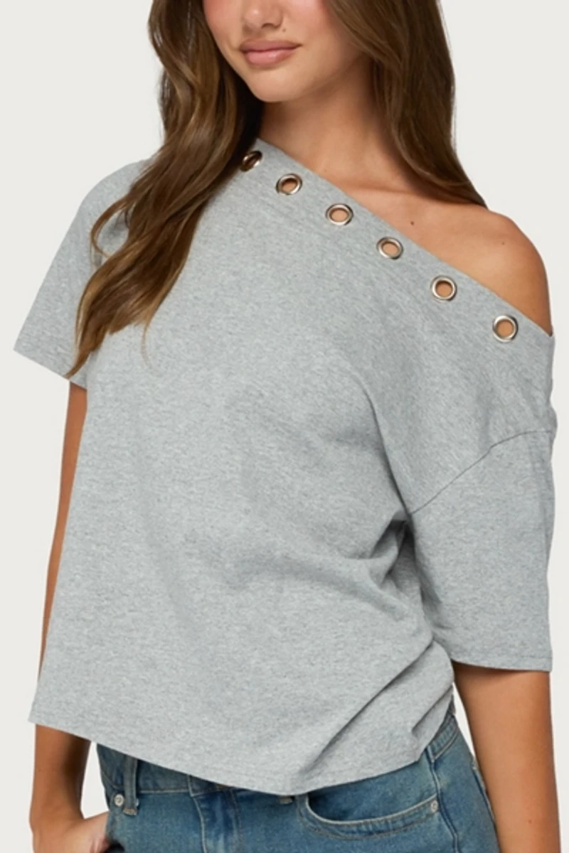 Edikted Leslee Grommet Off Shoulder T Shirt