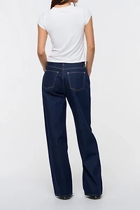 Abrand Sweetheart Keyhole Tee