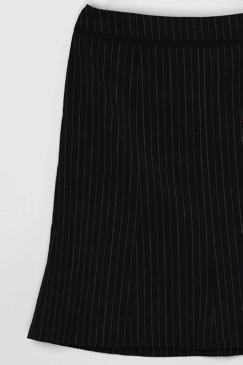 Vintage Y2k Black Midi Skirt with Pink & White Pinstripes