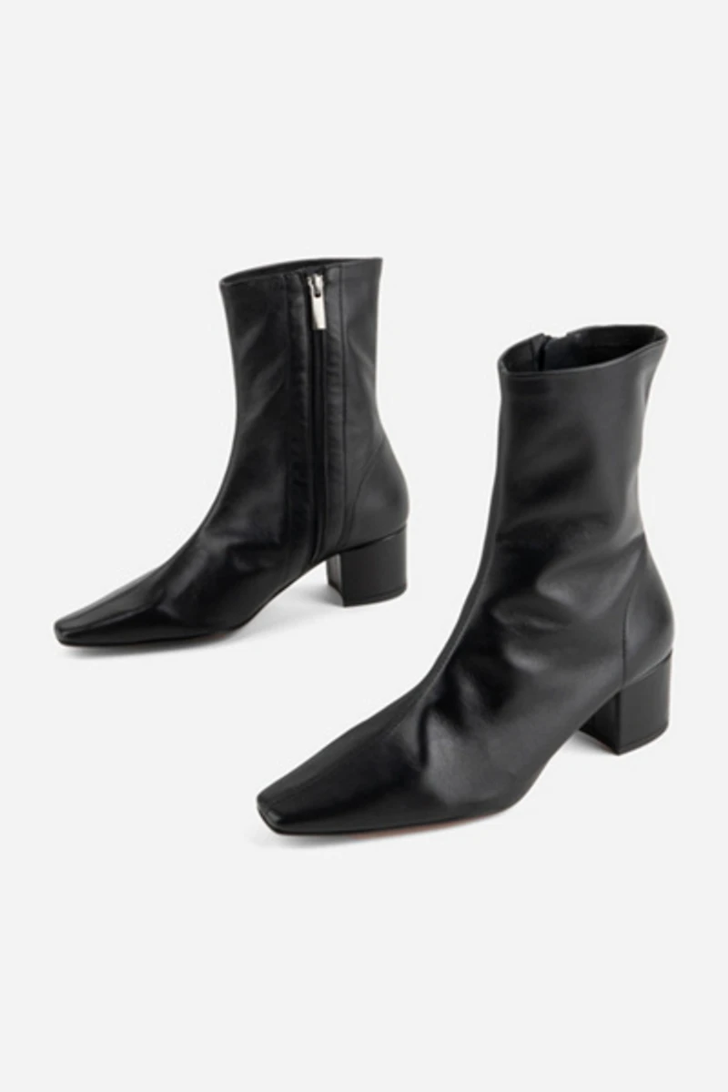 Intentionally Blank Carlton Heeled Mid Boot