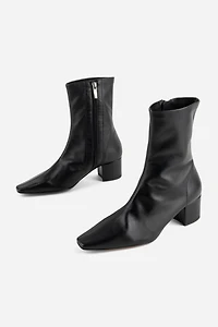 Intentionally Blank Carlton Heeled Mid Boot