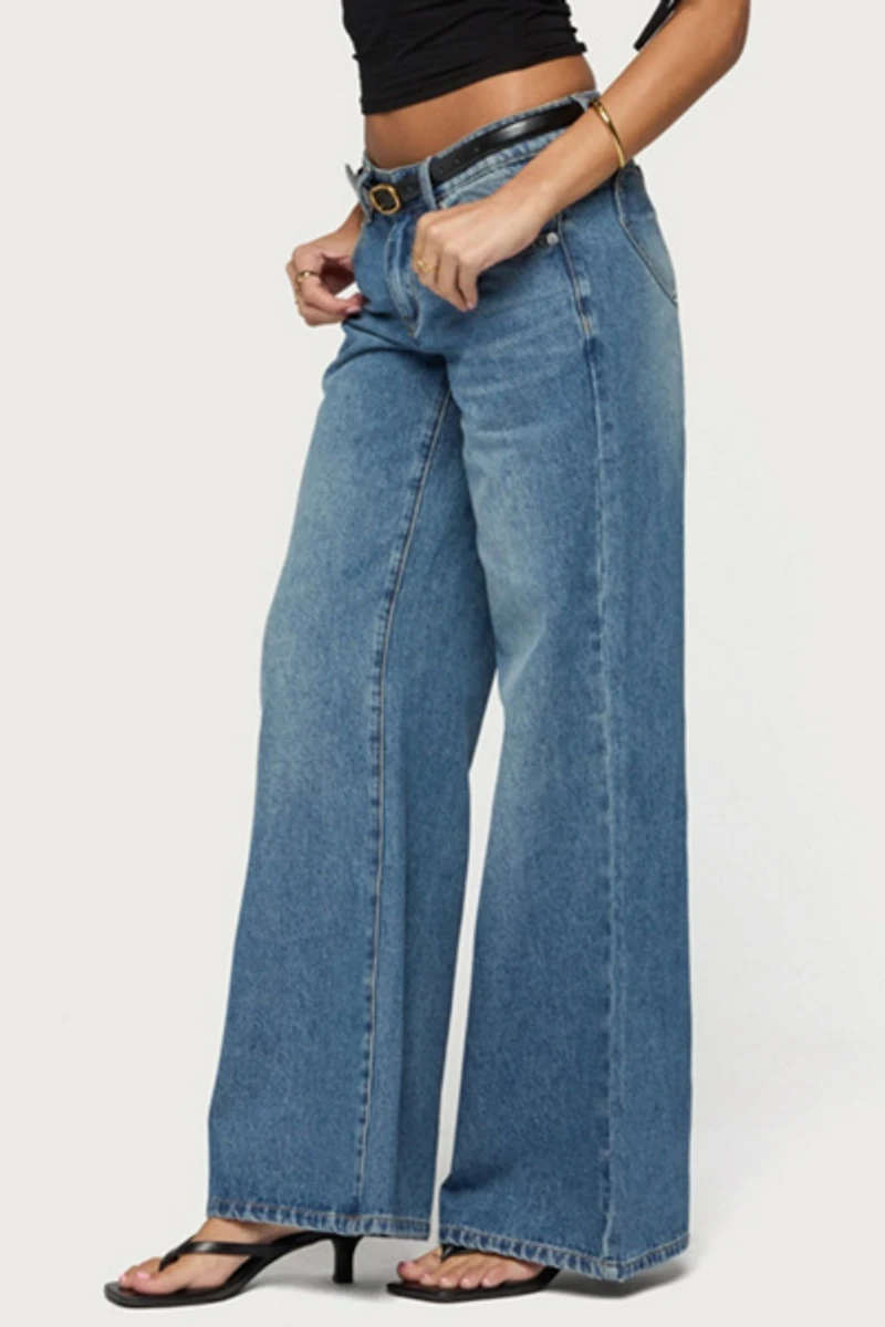 Edikted Casta Heart Low Rise Baggy Jeans