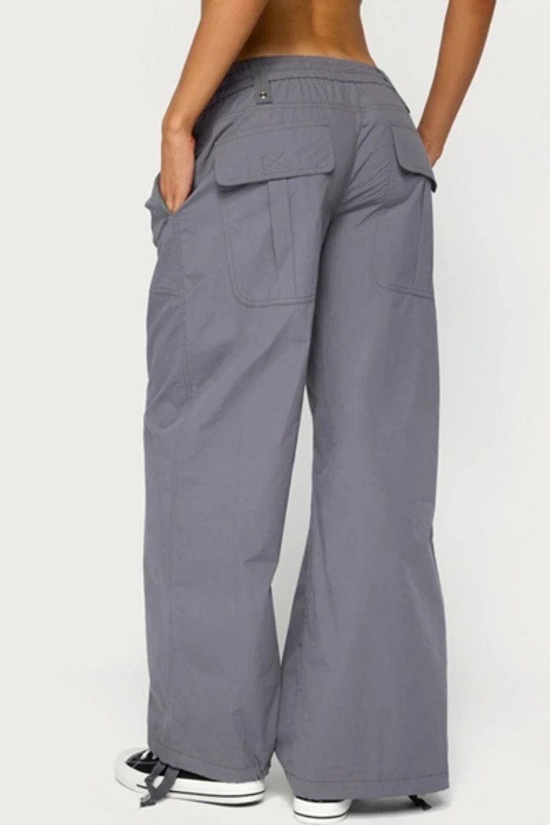Edikted Kathleen Oversized Cotton Cargo Pants