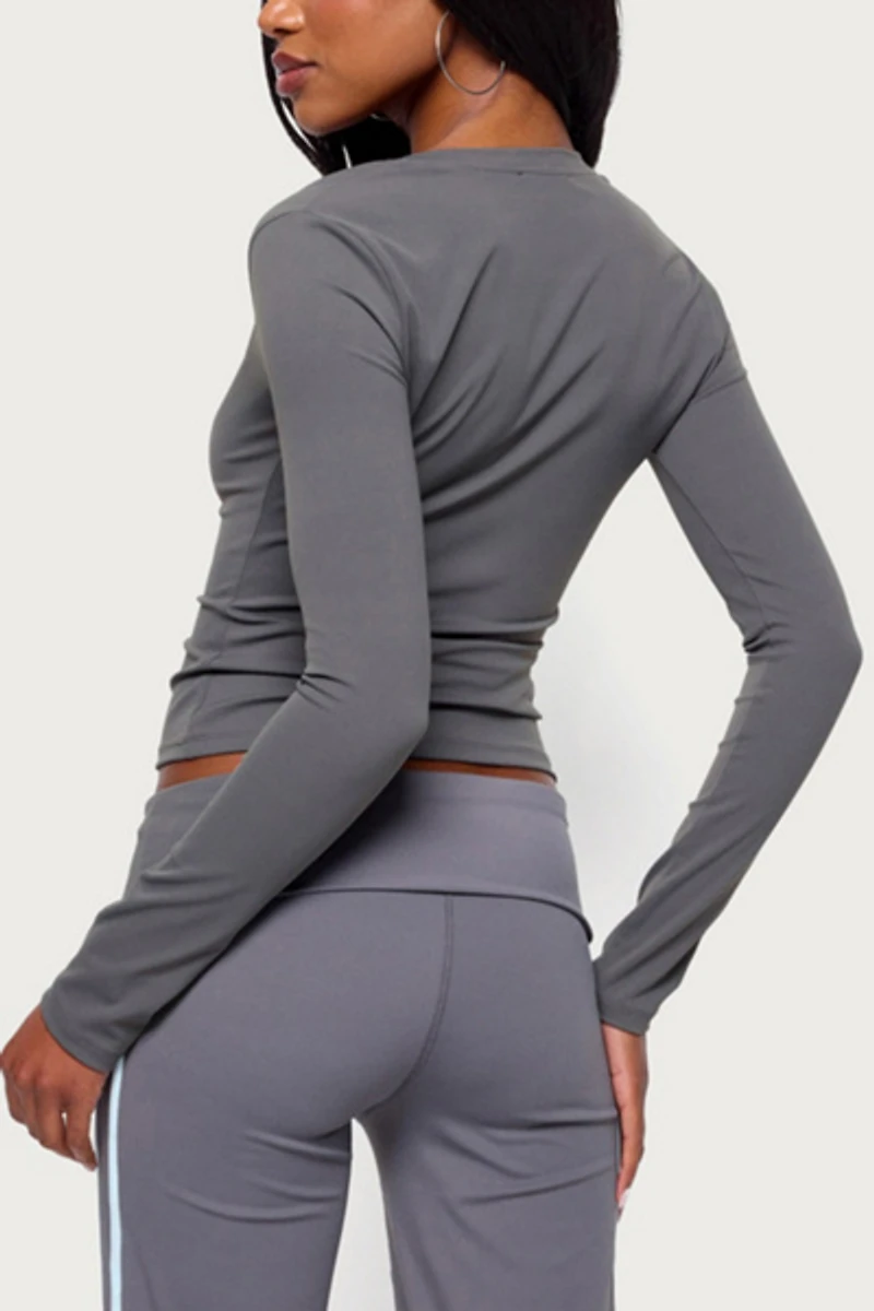 Edikted Ferne Long Sleeve V Neck Top
