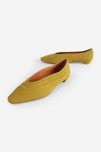 Intentionally Blank Lofty Snipped Toe Ballet Flat