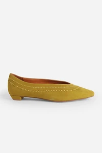 Intentionally Blank Lofty Snipped Toe Ballet Flat