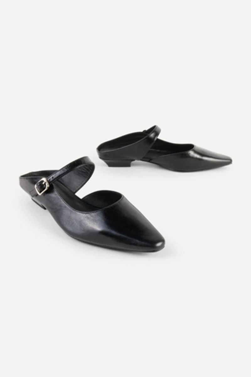 Intentionally Blank Nona Leather Heeled Mary Jane