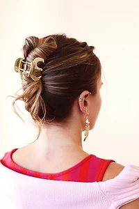 Petit Moments Demi Claw Clip