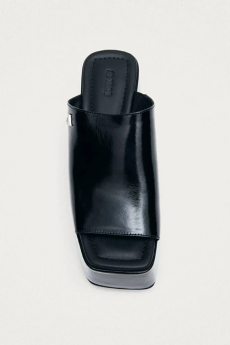 ALOHAS Vale Patent Leather Sandals