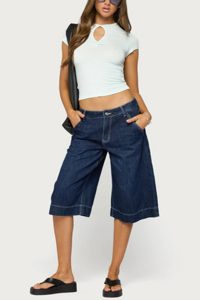 Edikted Posea Twist Keyhole Cutout T Shirt