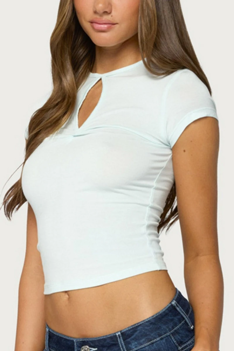 Edikted Posea Twist Keyhole Cutout T Shirt