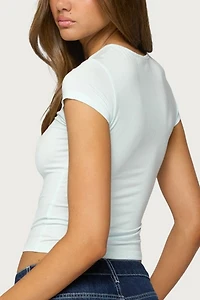 Edikted Posea Twist Keyhole Cutout T Shirt