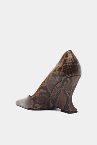 Schutz Siena Animal Print Pumps