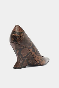 Schutz Siena Animal Print Pumps