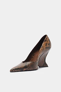 Schutz Siena Animal Print Pumps